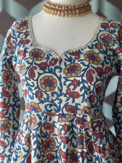 Gulnaar Dhabu Cotton Anarkali