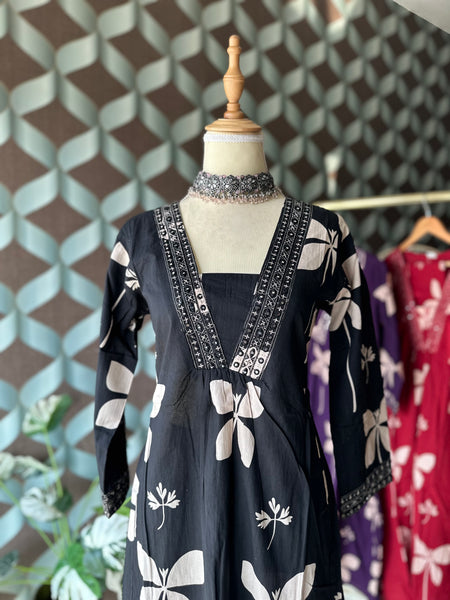 Black Bloom Cotton Set