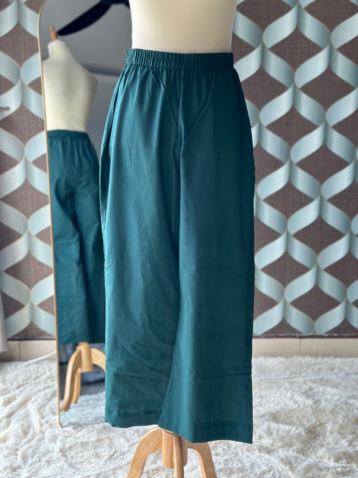 TANIKA Dark Green Pure Cotton Anarkali Set with Red Mul Cotton Dupatta