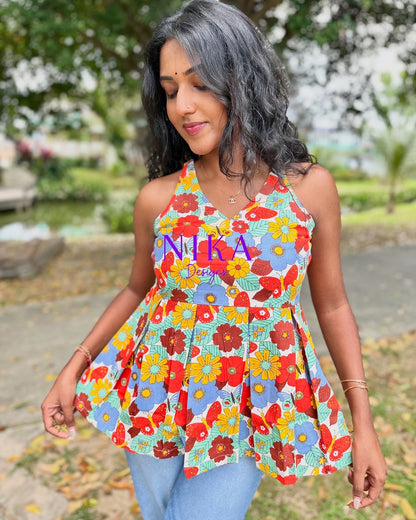 Summer Garden Short Top