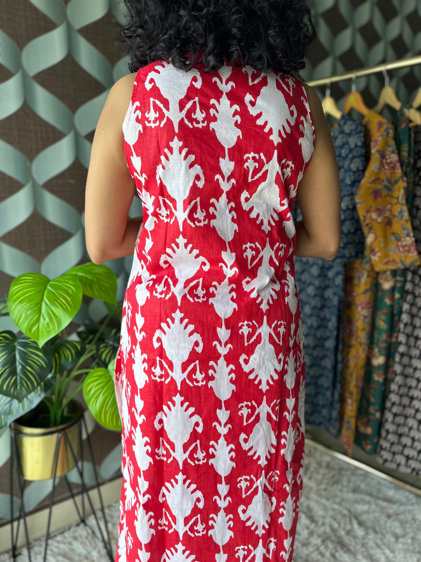 Coral Red Motif Cotton Set