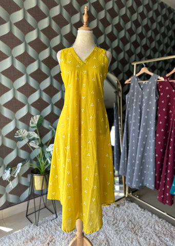 Leyla Yellow A-Line Top