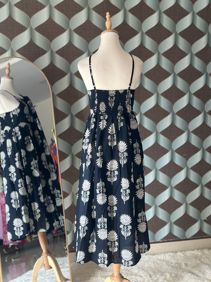 Black Floral Printed Sleeveless Midi Dress