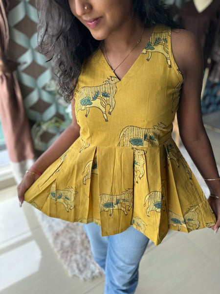 Yellow Lotus Gomatha Short Top
