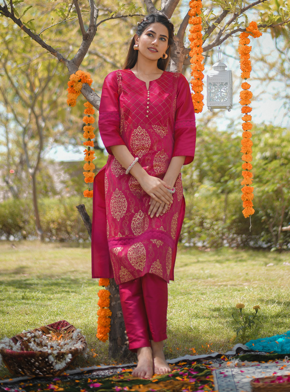 Pink Printed Straight Kurta with Pants