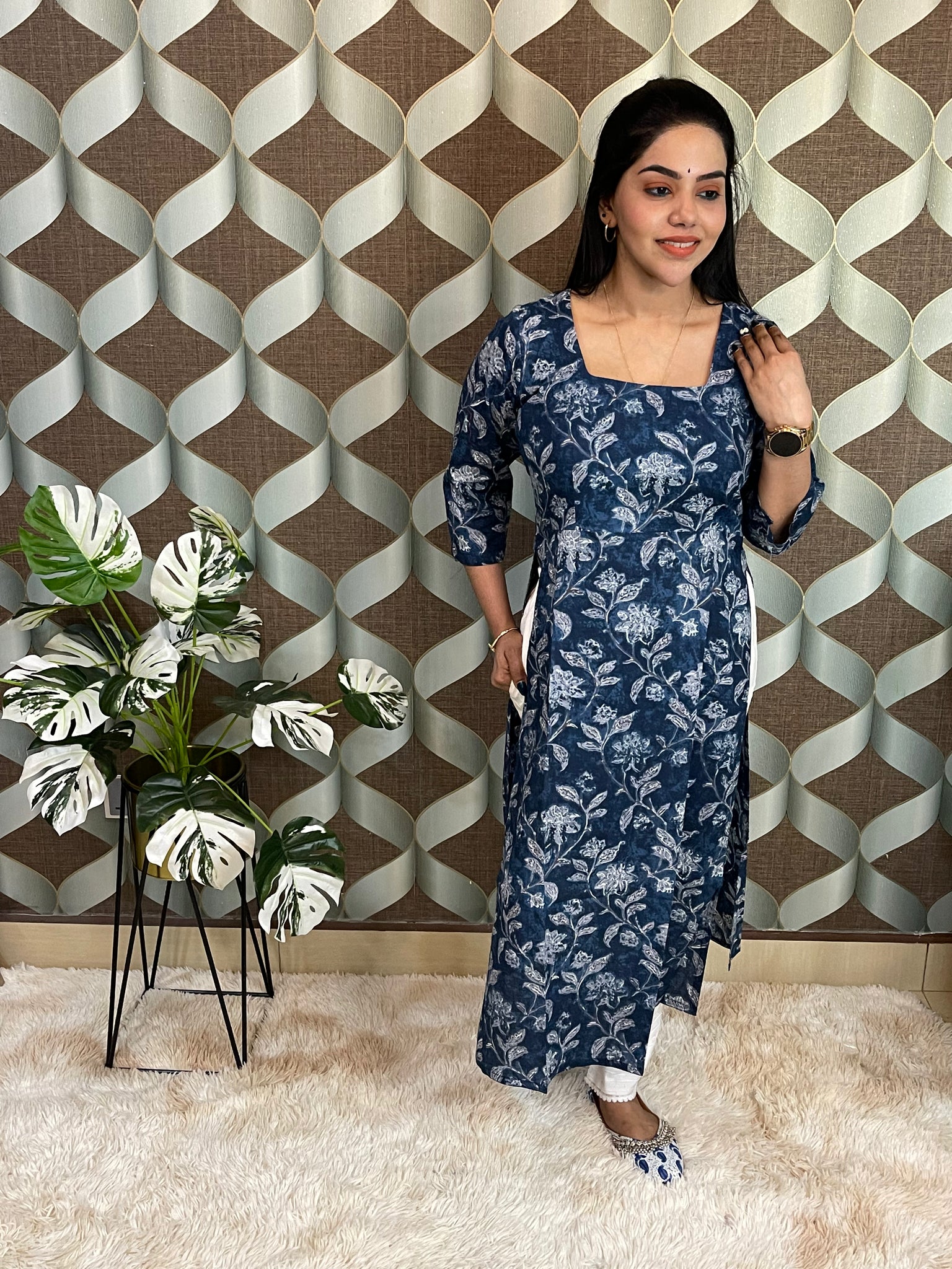 Nyra Blue Floral Kurta